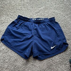 Nike Navy Blue Dry-fit shorts - silver spandex shorts liner, size M